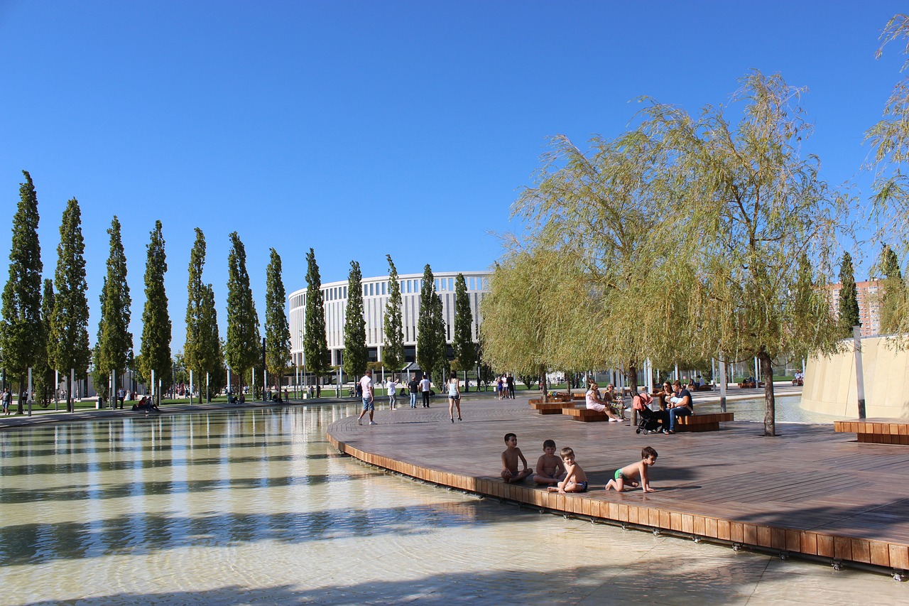 员方面展现 员方面展现